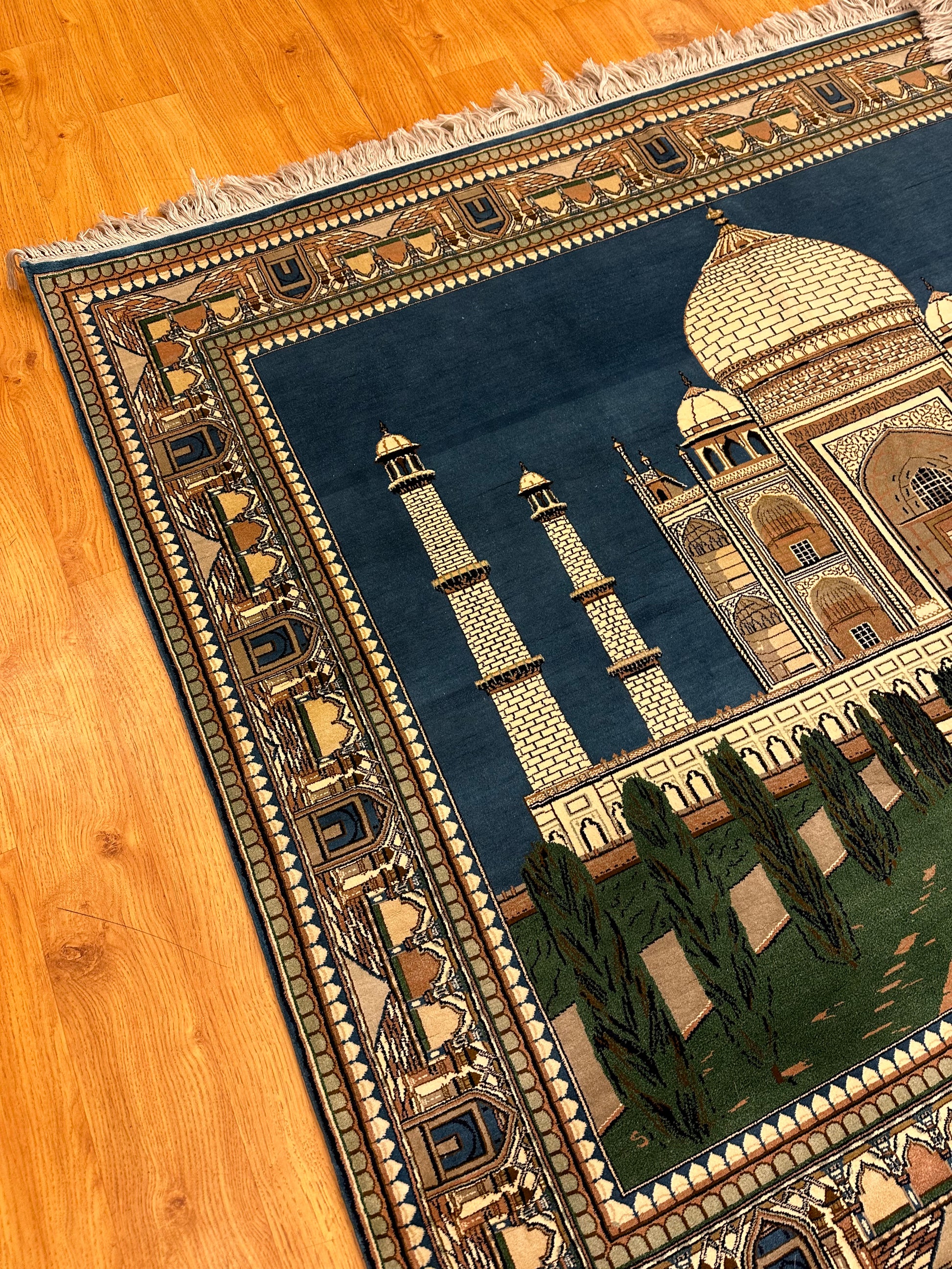 4x5 FT Taj Mahal Silk Carpet ArtAsiaHandicrafts