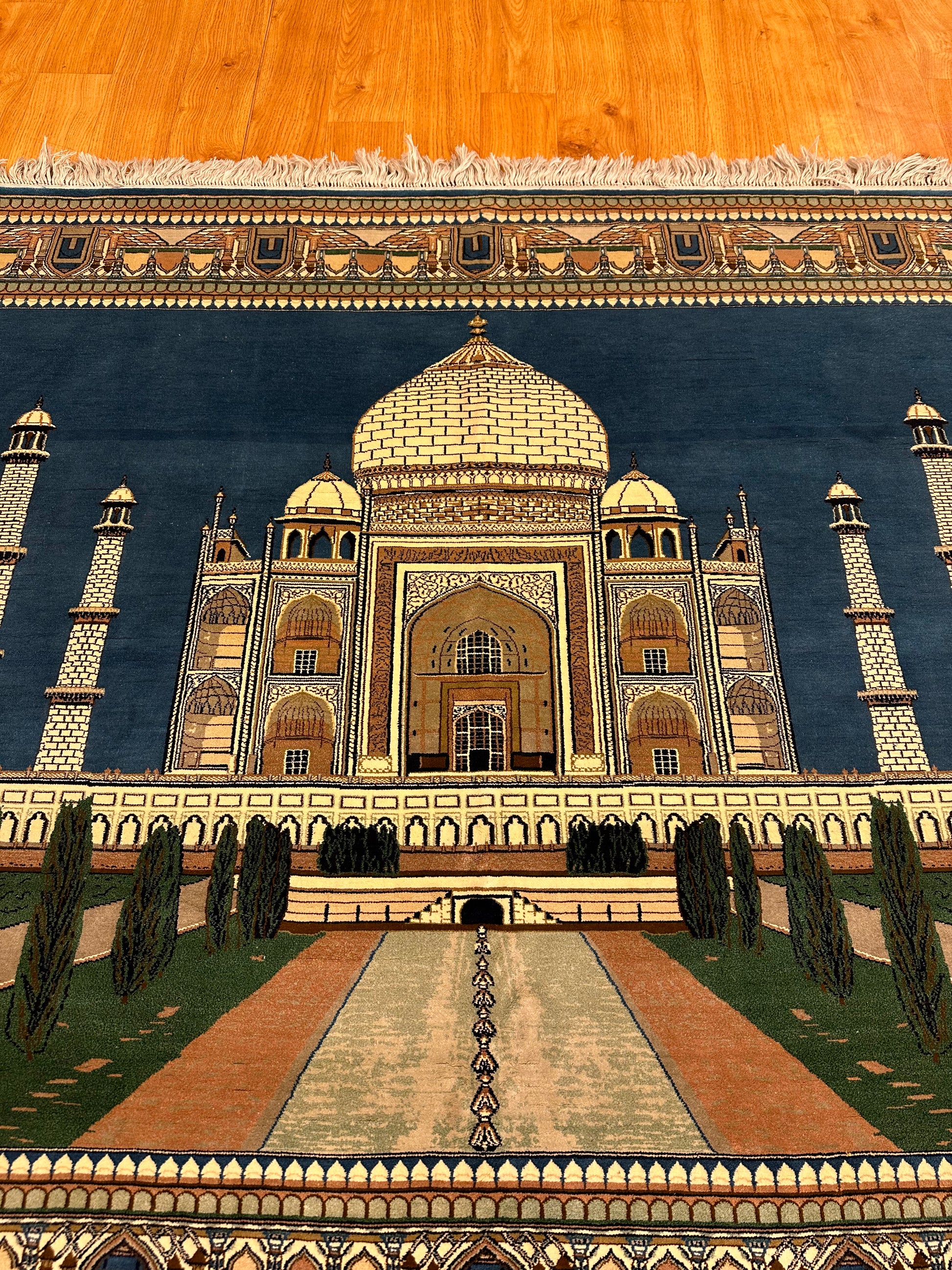 4x5 FT Taj Mahal Silk Carpet ArtAsiaHandicrafts