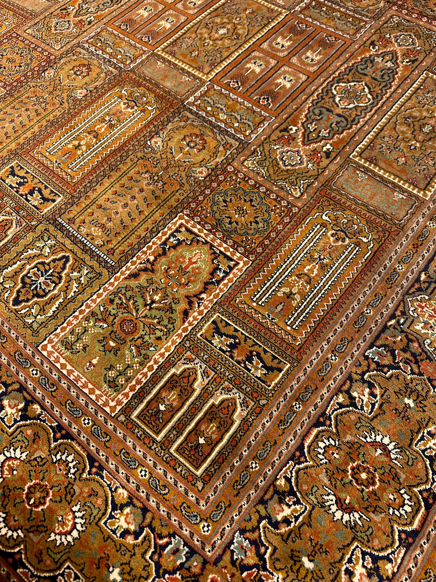 6x4 Ft Qum Silk Carpet ArtAsiaHandicrafts