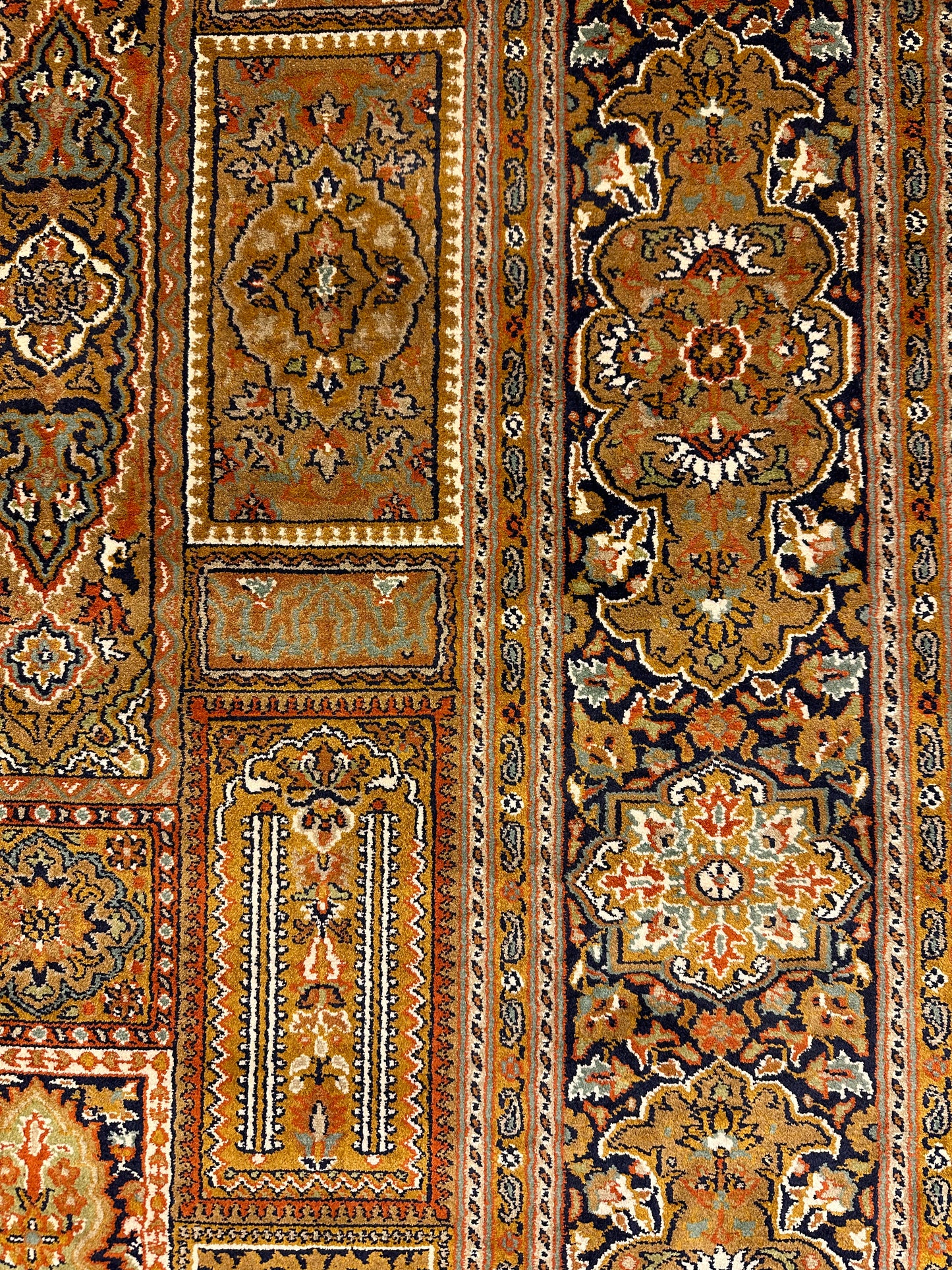 6x4 Ft Qum Silk Carpet ArtAsiaHandicrafts