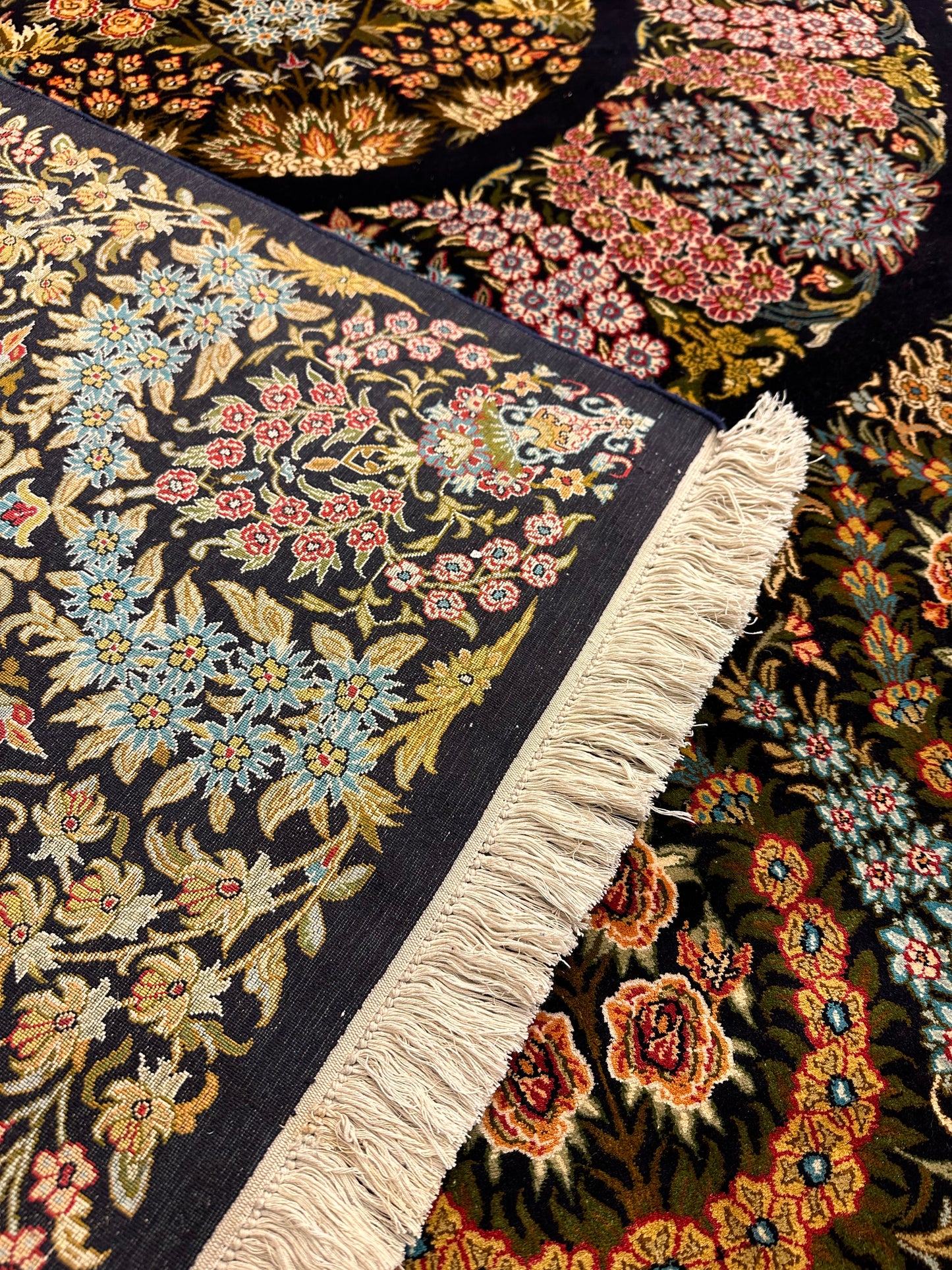 6x9 FT Florals Silk Carpet ArtAsiaHandicrafts