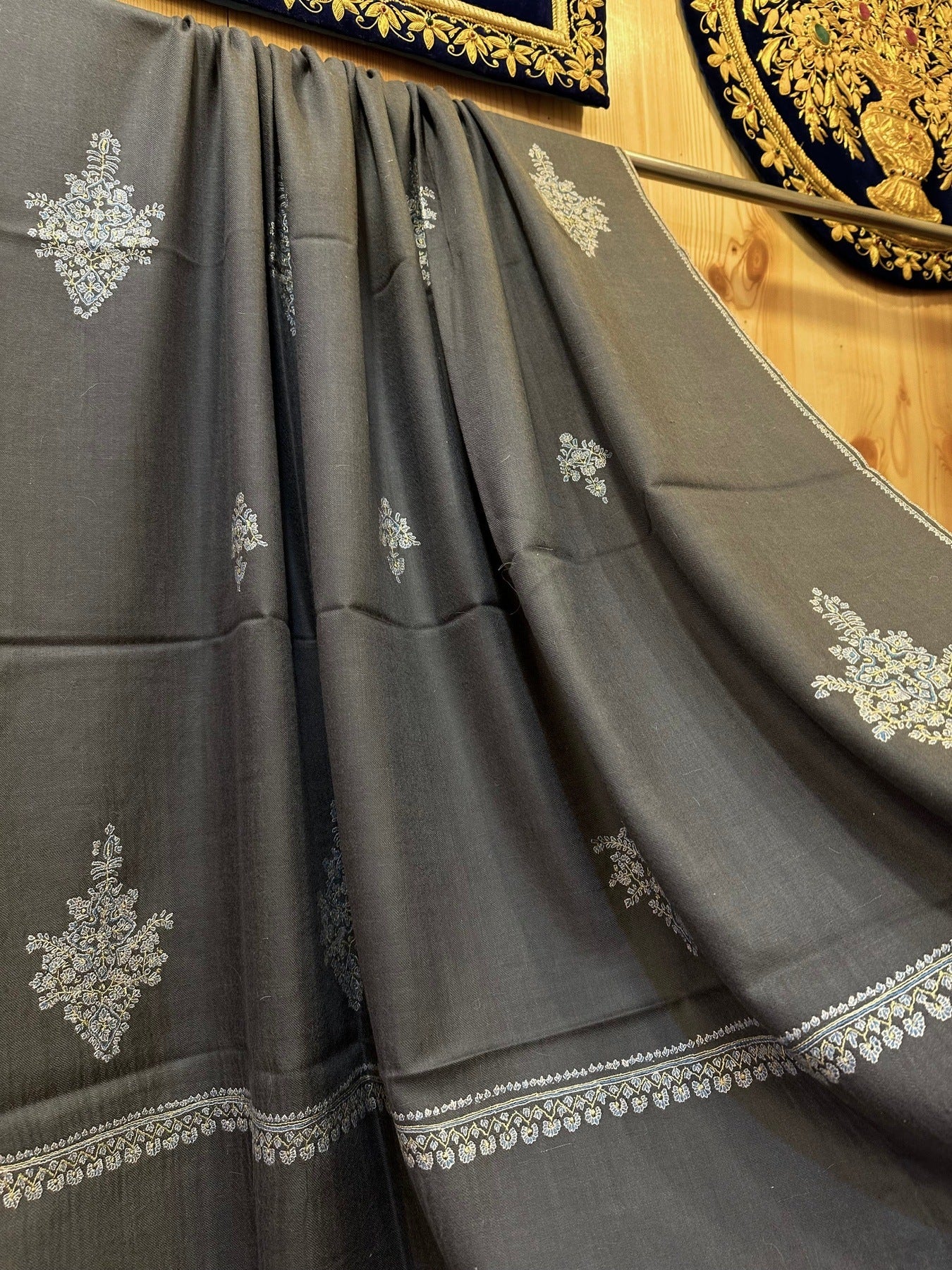 Grey Sozni Bootedar Pashmina Shawl ArtAsiaHandicrafts