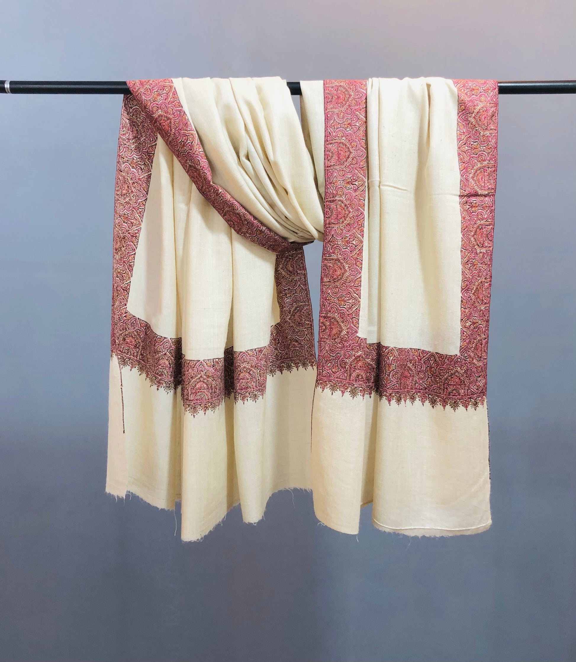 Ivory Sozni Doardaar Shawl ArtAsiaHandicrafts