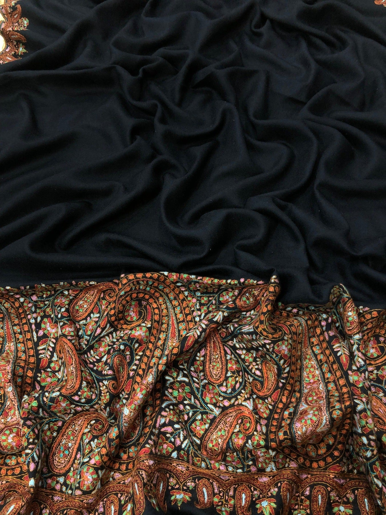 Black Sozni Palla Pashmina Shawl ArtAsiaHandicrafts